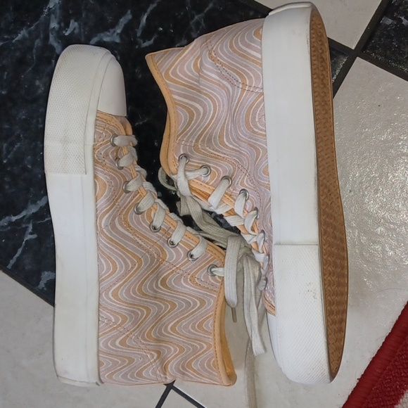 AE Platform Hightop Sneaker, Sz 8, Cream/orange/pink/gray - Picture 1 of 7